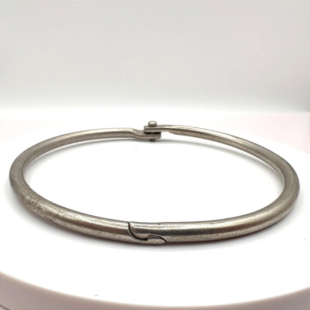 Vintage 90s Y2K Silver Tone Hinged Bracelet Minimalist Stackable Women's Jewelry
